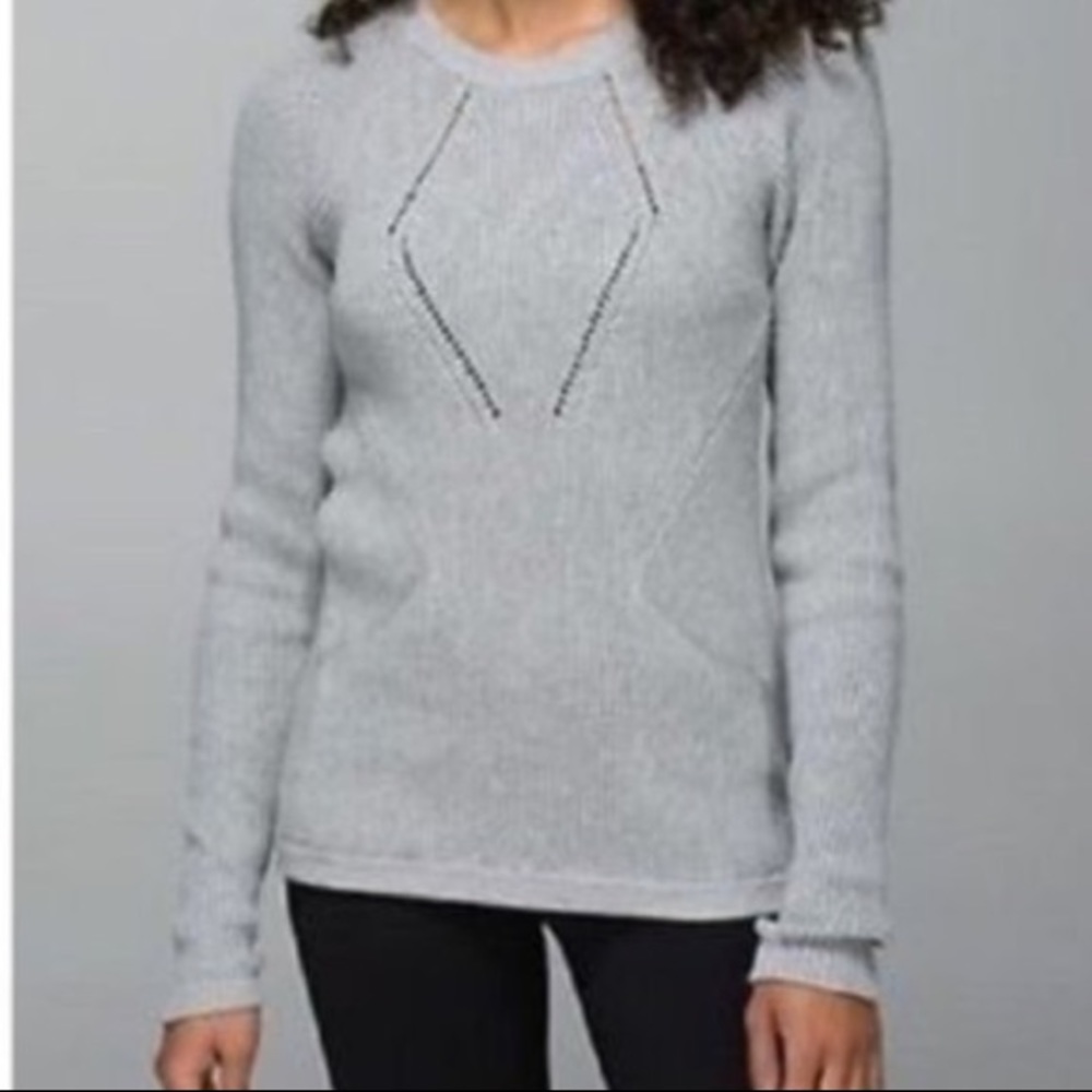 Lululemon Size 6 Grey Cotton Sweater